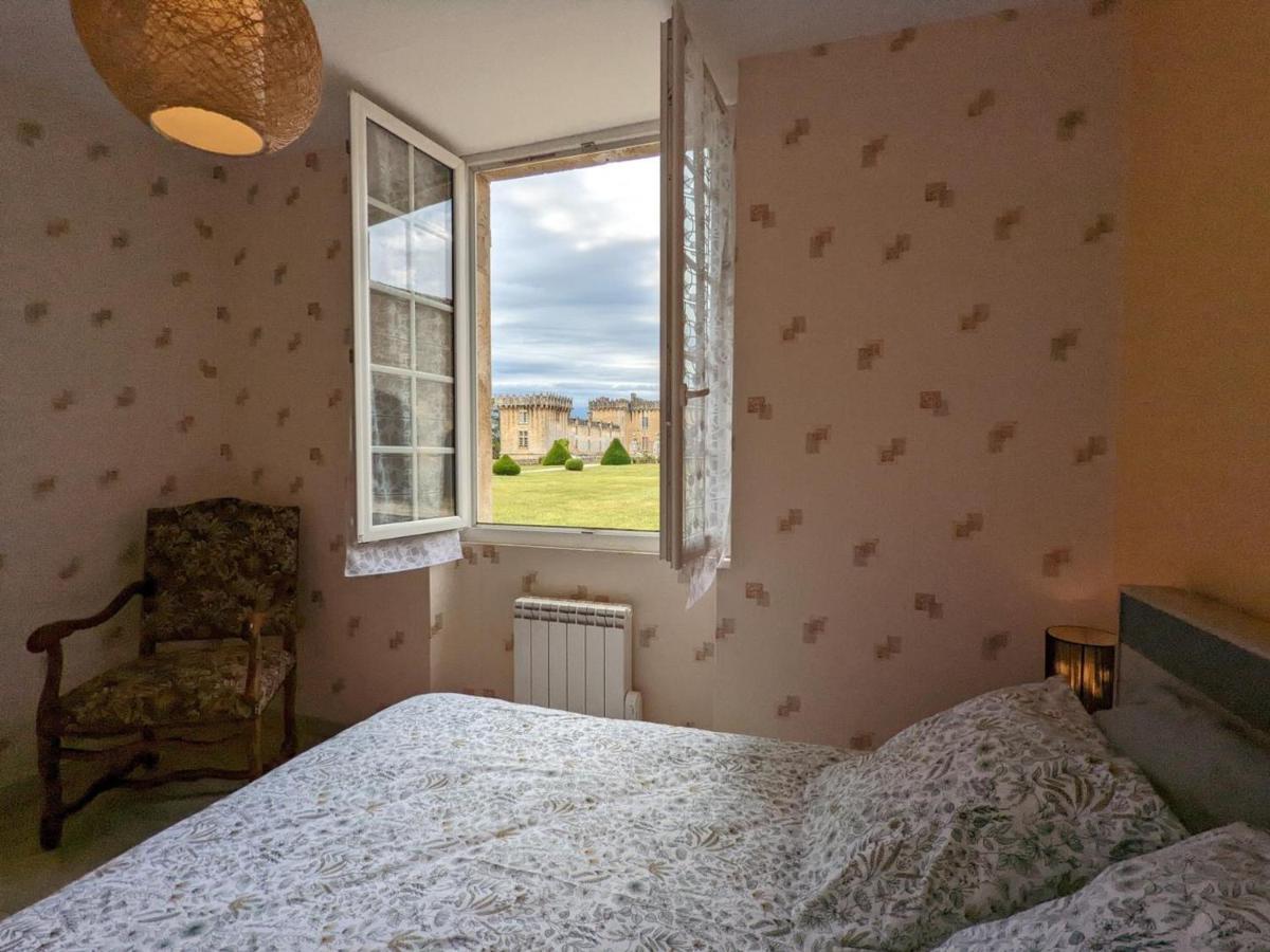 Gite Charmant Au Coeur D'Un Chateau Historique Avec Parc, Proche De Cognac, Ideal Famille Et Nature - Fr-1-653-167 Cherves-de-Cognac ภายนอก รูปภาพ